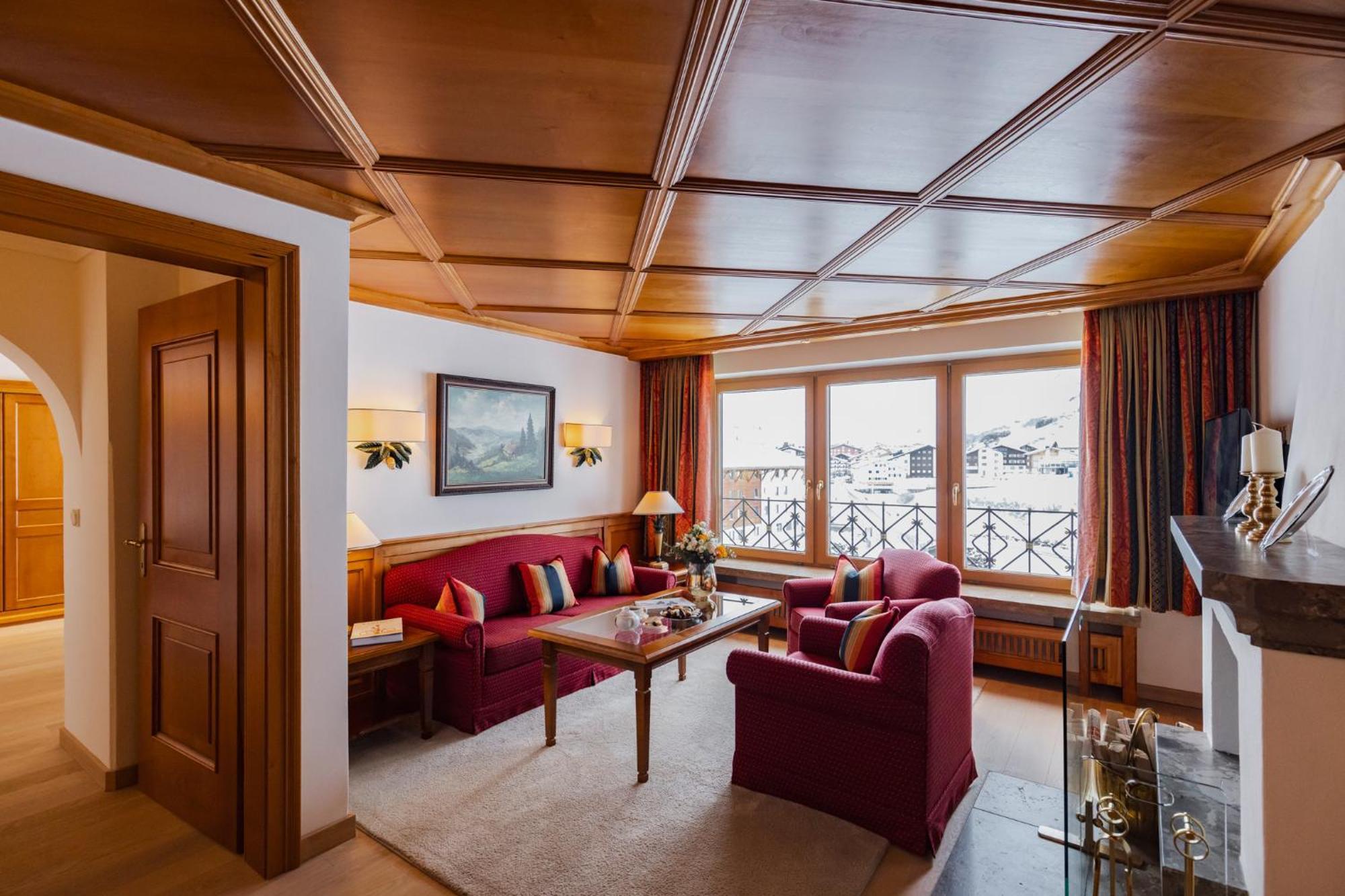 Hotel Zuerserhof ภายนอก รูปภาพ