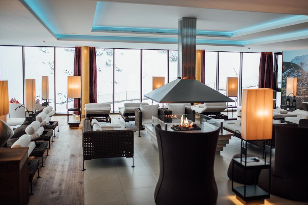 Hotel Zuerserhof ภายนอก รูปภาพ